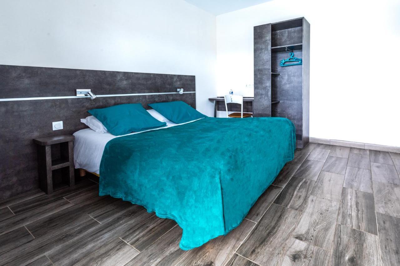 Surgères Hotel De La Gare מראה חיצוני תמונה